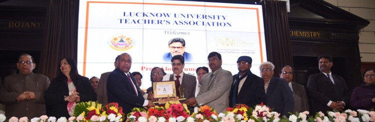 lu vice chancellor welcomed by teachers