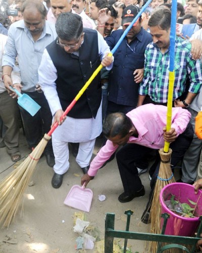 law minister participated in swachh bharat abhiyan