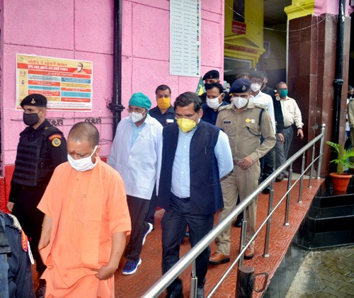 chief minister visits ayodhya