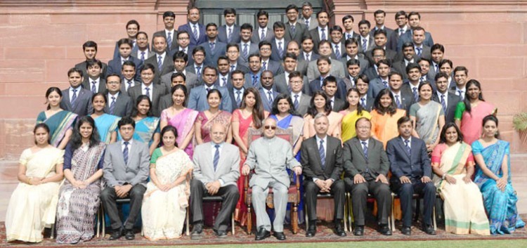a group of trainee officers met president pranab mukherjee
