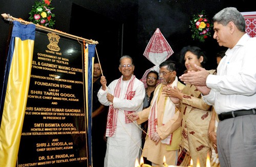 chief minister and union textile minister laid foundation stone