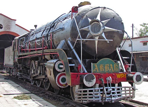 steam rail engine akbar