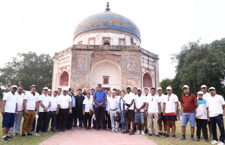 minister of state visits humayun tomb