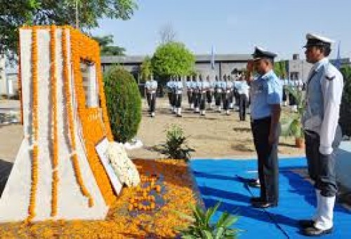 indian air force paying tribute to late squadron leader ajay ahuja
