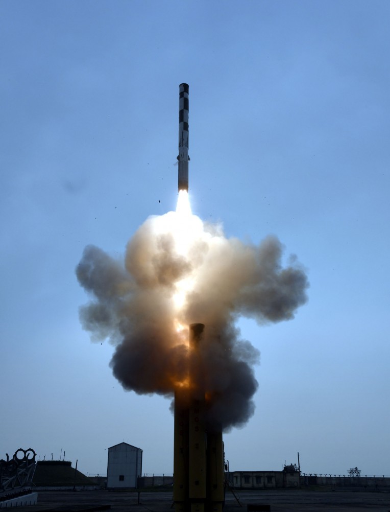 ब्रह्मोस मिसाइल का परीक्षण
