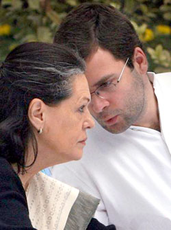 sonia gandhi with rahul gandhi