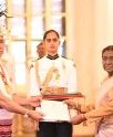 राष्ट्रपति को राजदूतों ने परिचय पत्र सौंपे