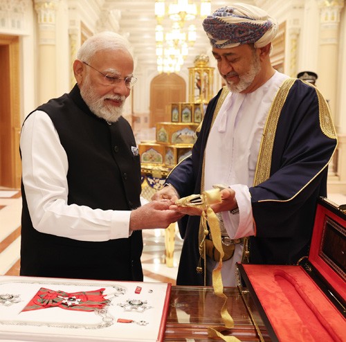pm narendra modi and sultan of oman haitham bin tariq
