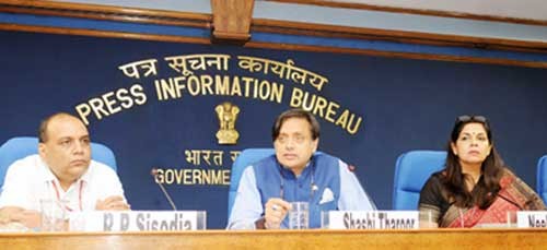 shashi tharoor
