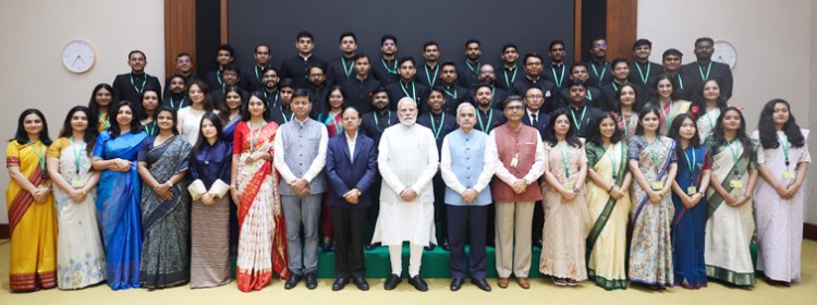 prime minister met the country's young diplomats