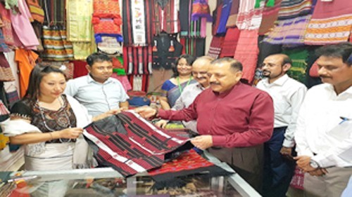 dilli haat, northeastern handicrafts