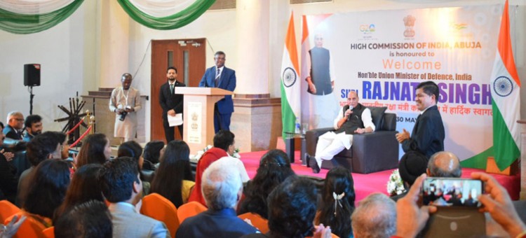 raksha mantri interacted the indian community in nigeria