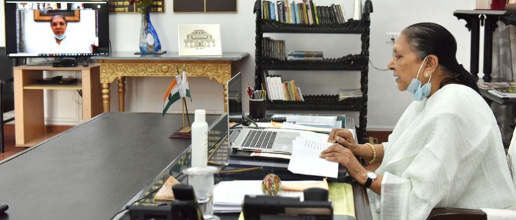 governor anandiben patel