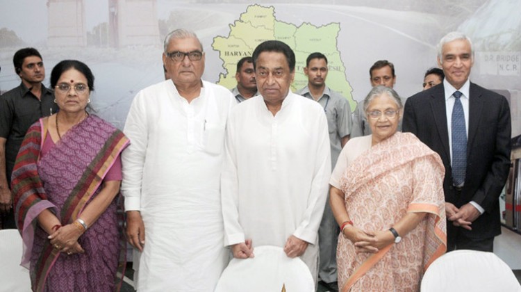 the union minister for urban development & parliamentary affairs, shri kamal nath, the union minister for housing & urban poverty alleviation, dr. girija vyas, the lt. governor of delhi, shri tejinder khanna, the chief minister of haryana, shri bhupinder singh hooda and the chief minister of delhi, smt