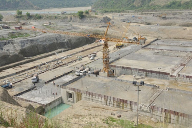 shahpur kandi dam