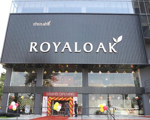 royaloak furniture