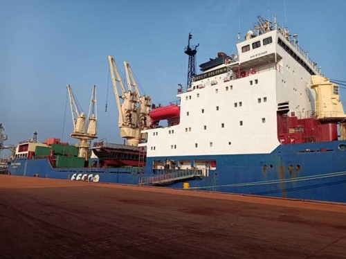 indian scientific expedition started in antarctica