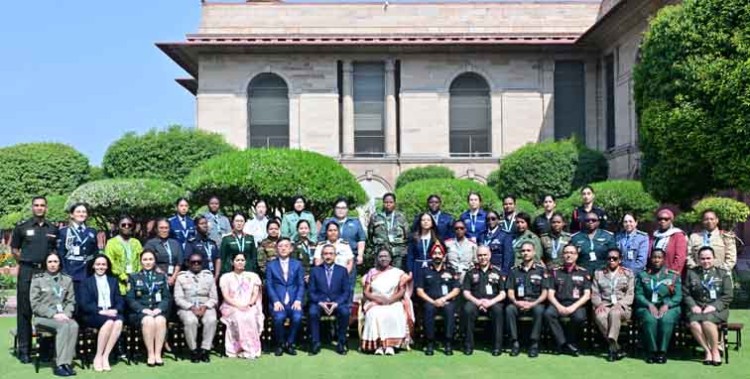 un women peacekeepers met the president