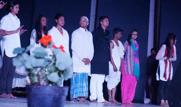 hindu college delhi admirable staging plays