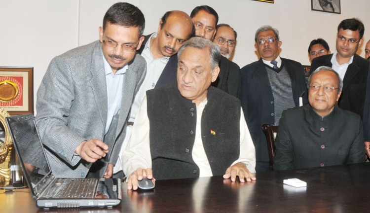 vijay bahuguna