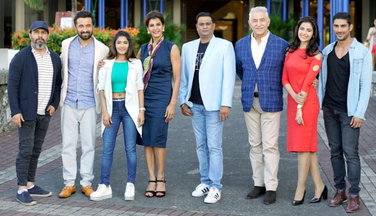 romcom film yaram ki starcast