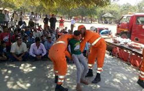 disaster volunteers training (file photo)