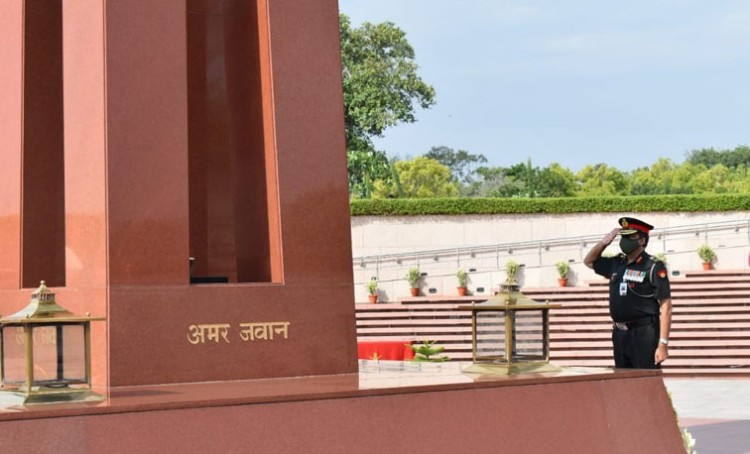 tribute to the martyrs at the war memorial