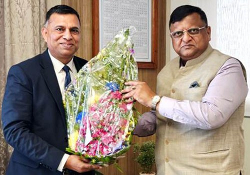 west bengal government's chief secretary meets central msme commissioner