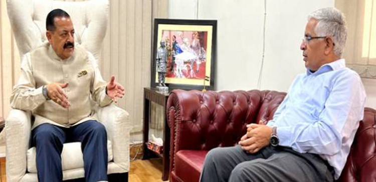 jammu university vc demands from minister of state for science
