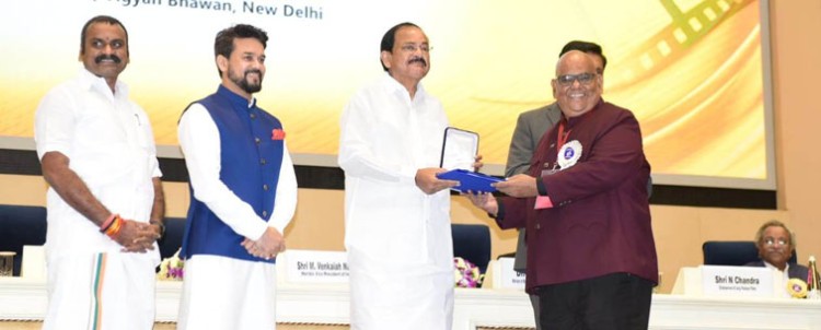 national award for filmmaker satish kaushik