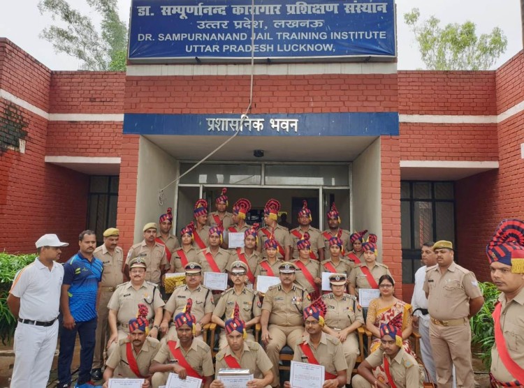 passing out parade at sampurnanand prison training institute lucknow