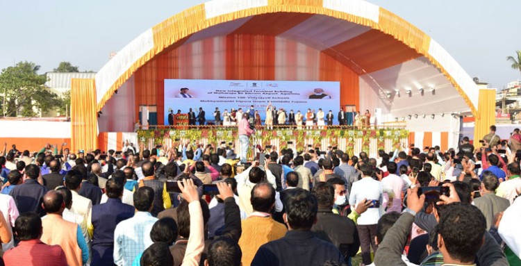 people of agartala come out in huge numbers to welcome and listen to pm in tripura