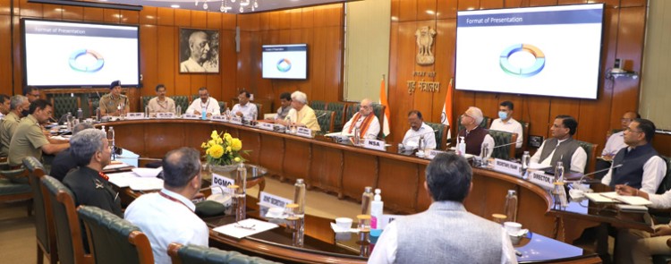 amit shah reviewed the security situation of j&k