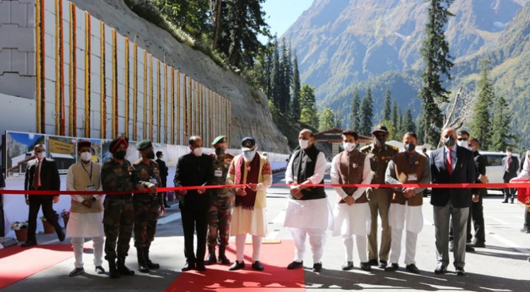 pm narendra modi inauguration of atal tunnel in rohtang