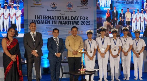 waterways minister honoured at sagar in mumbai