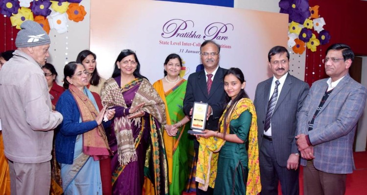 'pratibha parva' at adarsh mahila mahaavidyaalay in bhiwani
