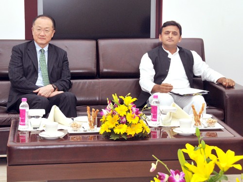 dr jim yong kim and akhilesh yadav