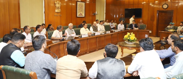 several delegations from jammu and kashmir met the home minister