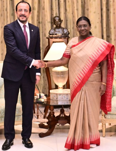 meeting between the presidents of india and cyprus