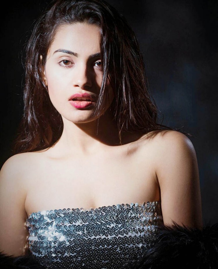 saakshee dwivedi