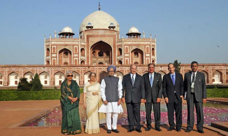 manmohan singh, the prince karim aga khan and chandresh kumari katoch