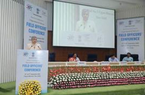 communications minister ashwini vaishnav