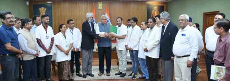 vice president sends bhagwan mahavir disabled support team to syria