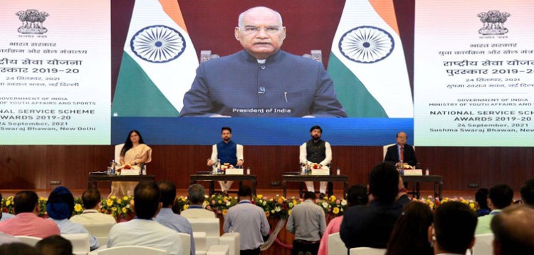 president presents awards of national service scheme in virtual ceremony