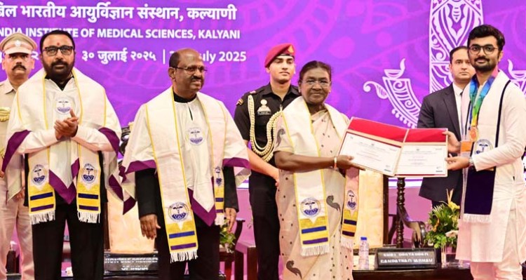 aiims kalyani first batch of graduates honoured
