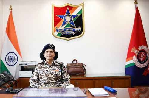 sonali mishra is the first woman to become rpf dg