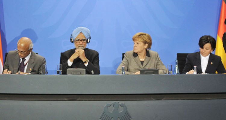 ranjan mathai ,manmohan singh, anne ruth herkes and angela merkel