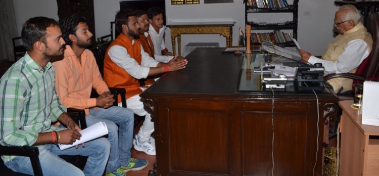 shivsena meets governor ram naik