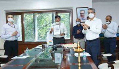 shipping minister unveiled logo on diamond jubilee