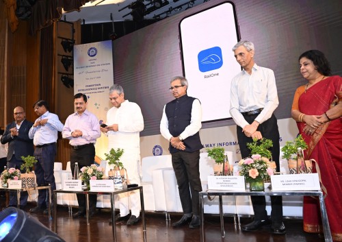 railway minister launched railone app